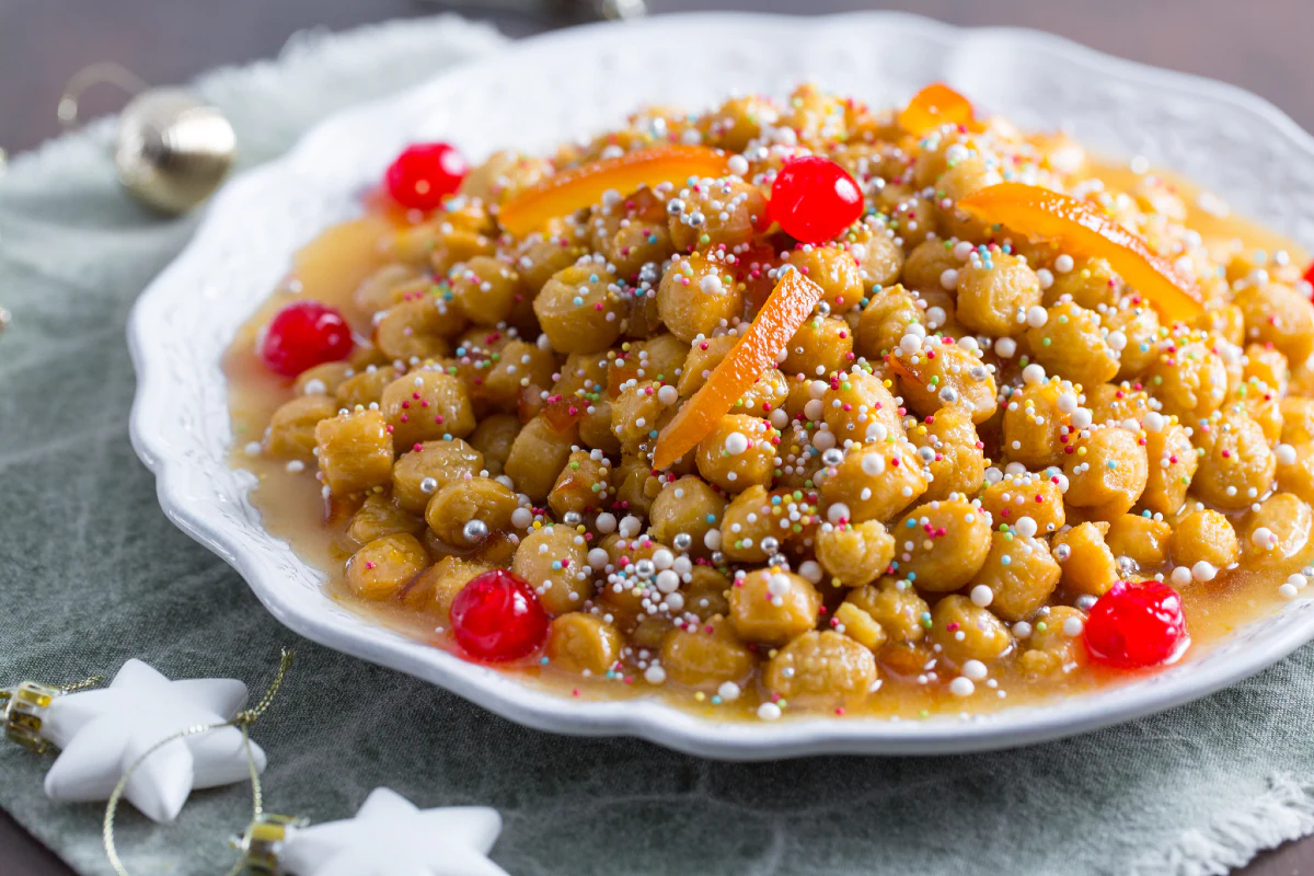 Struffoli: Gogoși Mici de Sărbătoare